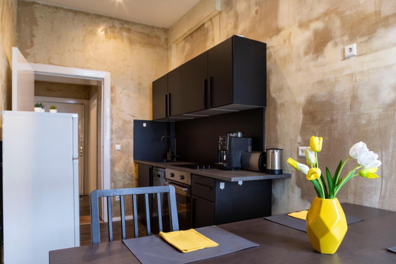 Shabby Chic +freshly Furnished&renovated Appartement Berlijn